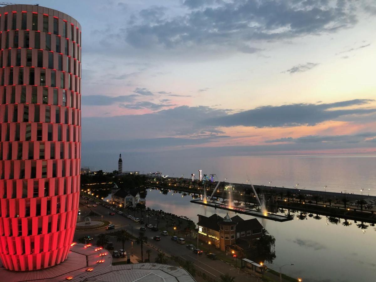 Black Sea VI Dari Apartments 巴统 外观 照片
