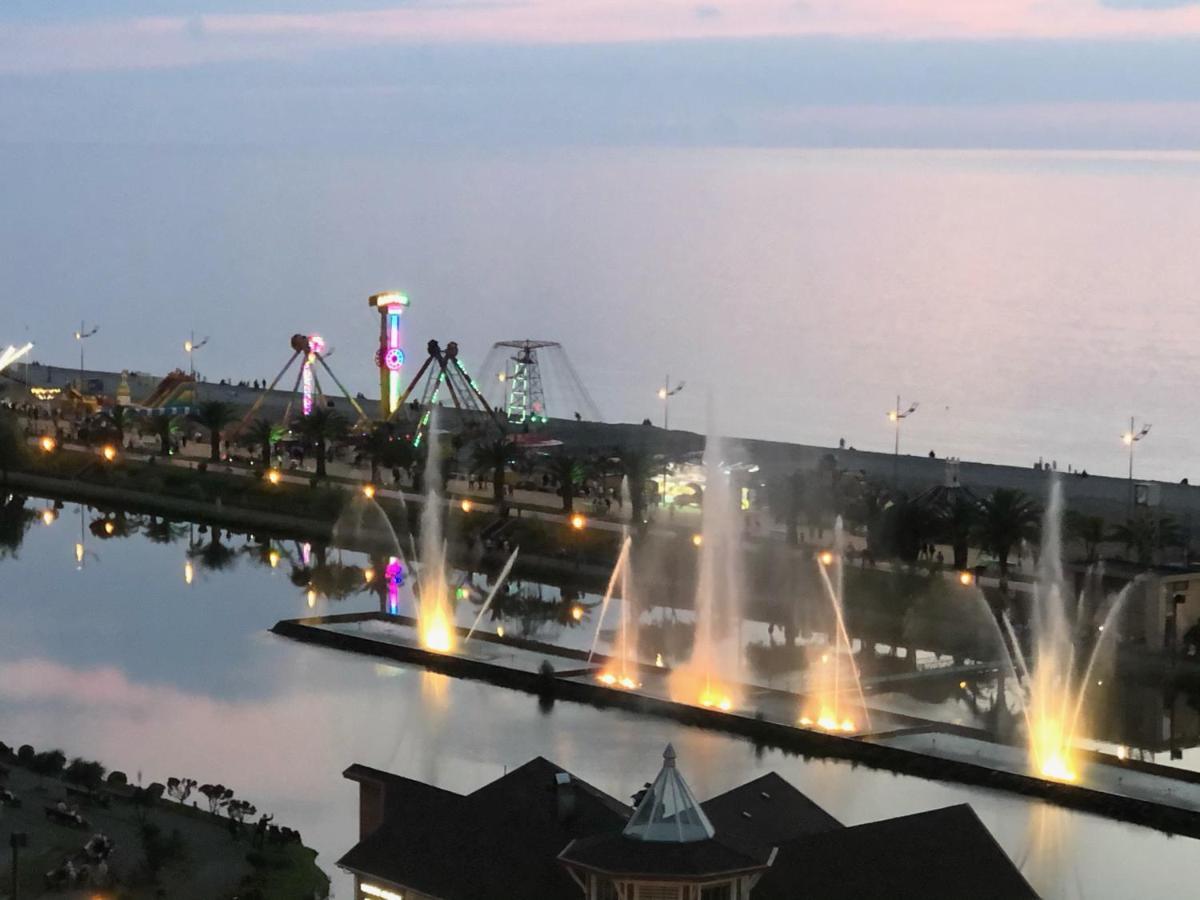 Black Sea VI Dari Apartments 巴统 外观 照片