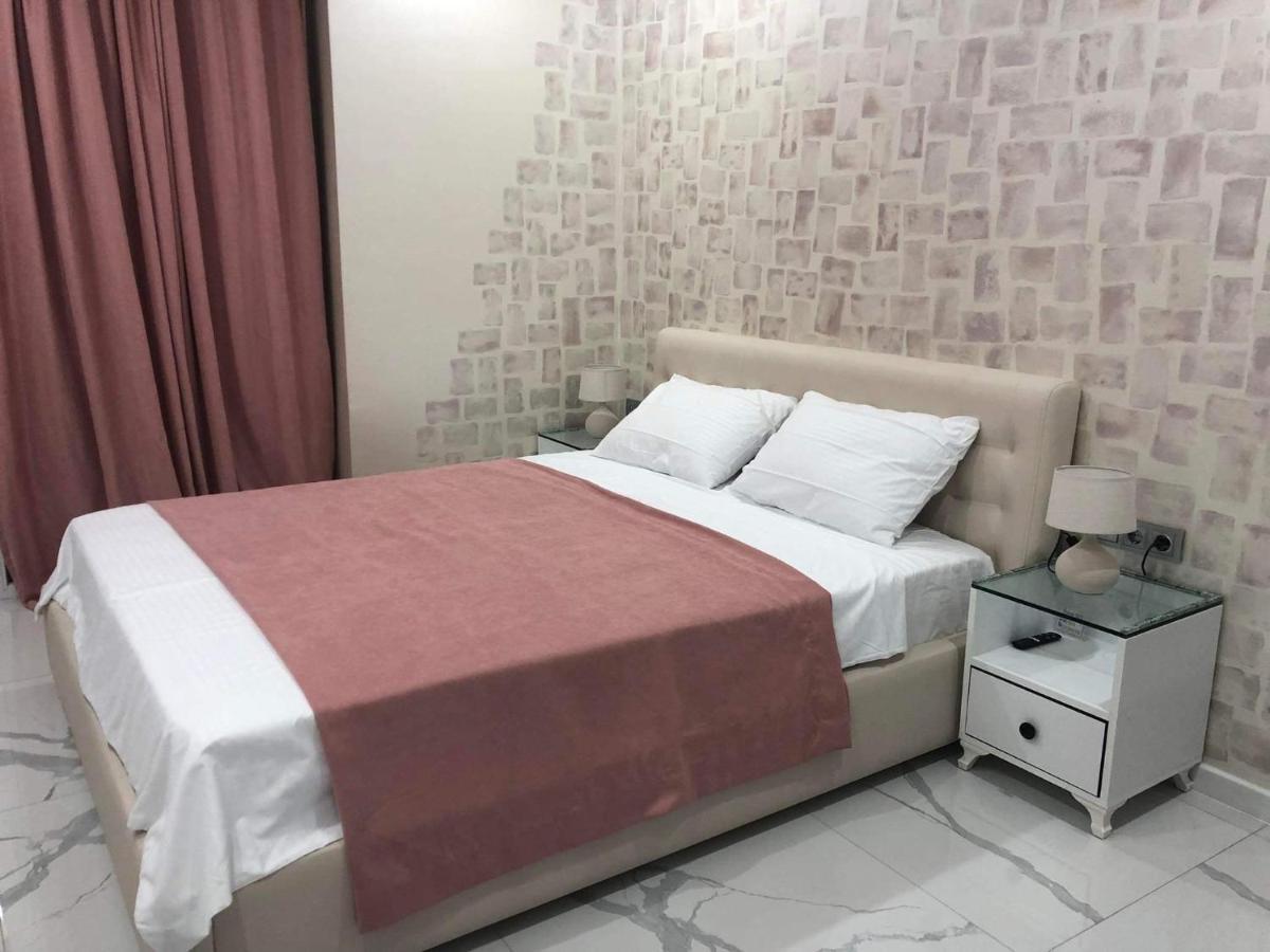 Black Sea VI Dari Apartments 巴统 外观 照片