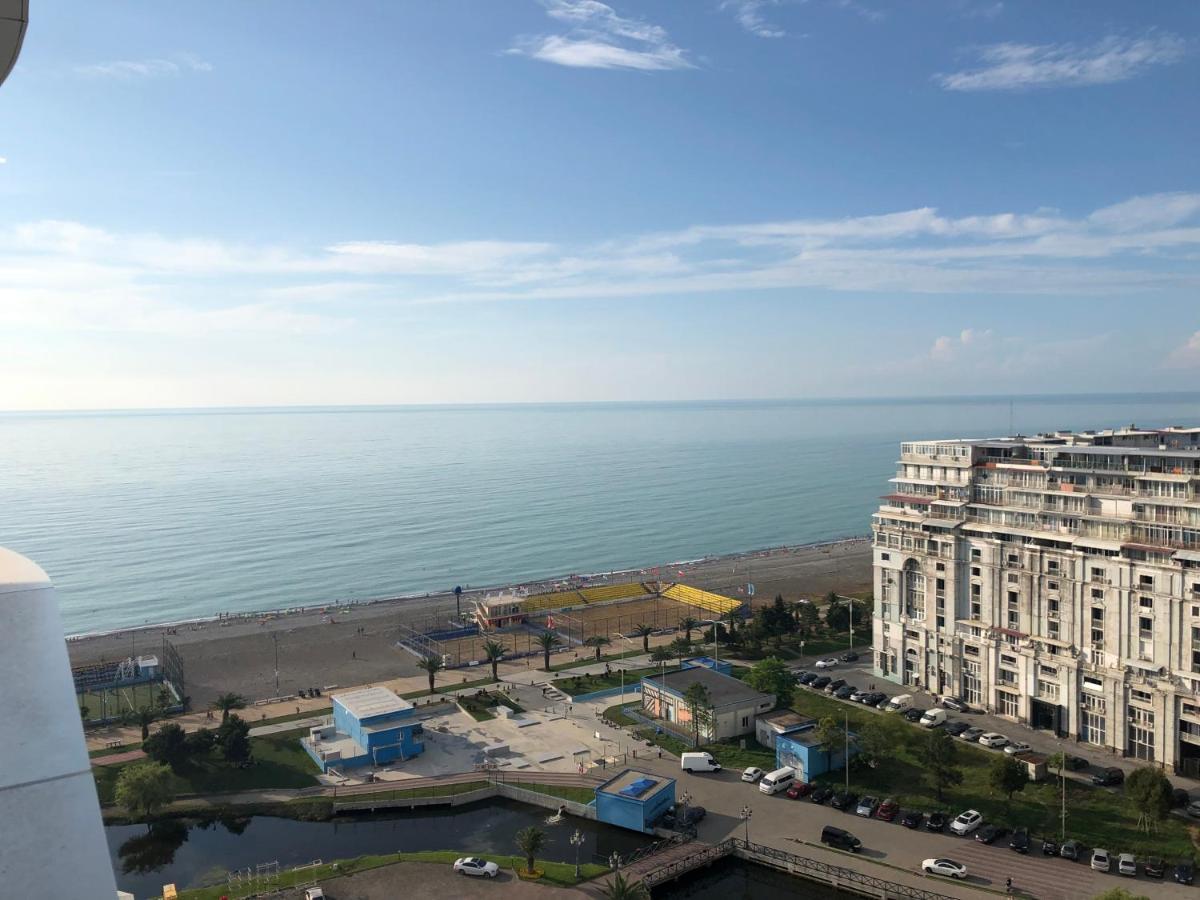 Black Sea VI Dari Apartments 巴统 外观 照片