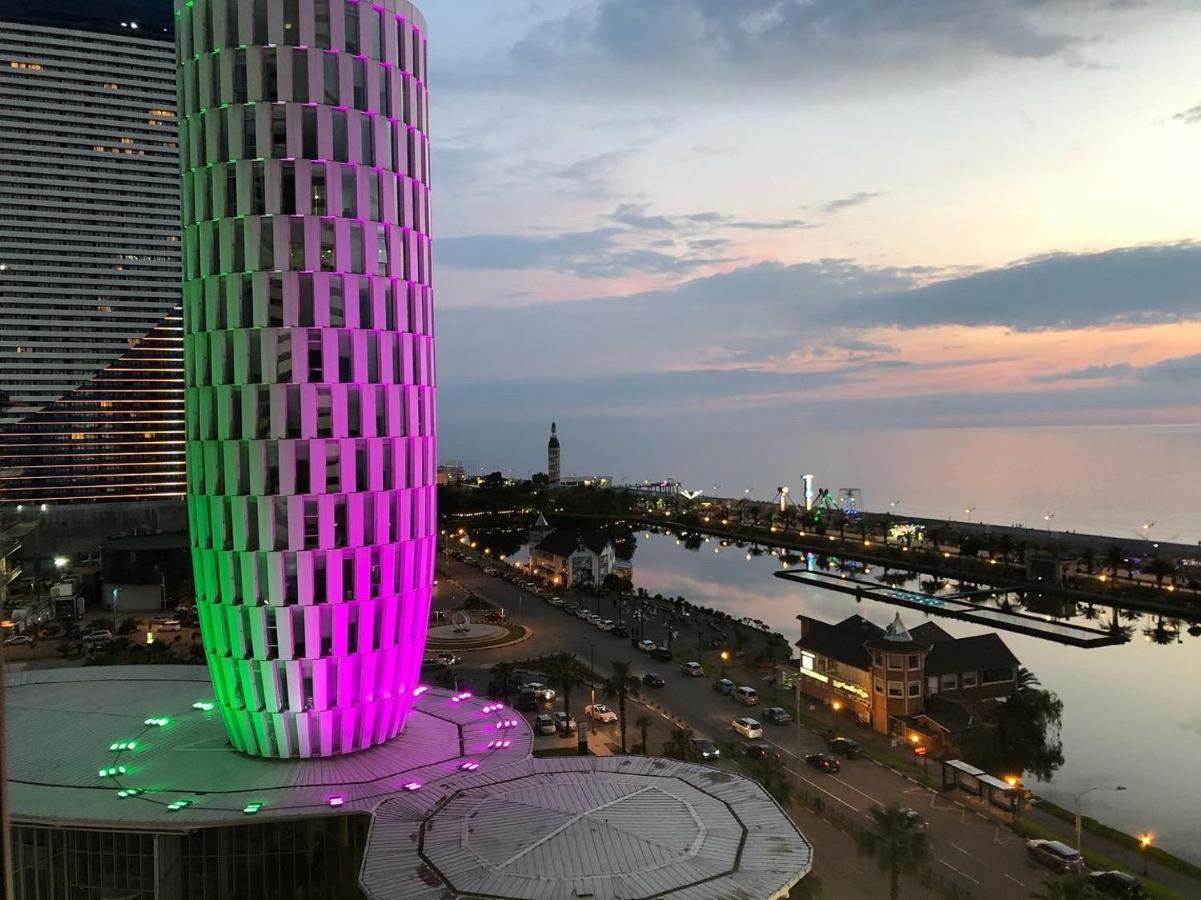 Black Sea VI Dari Apartments 巴统 外观 照片