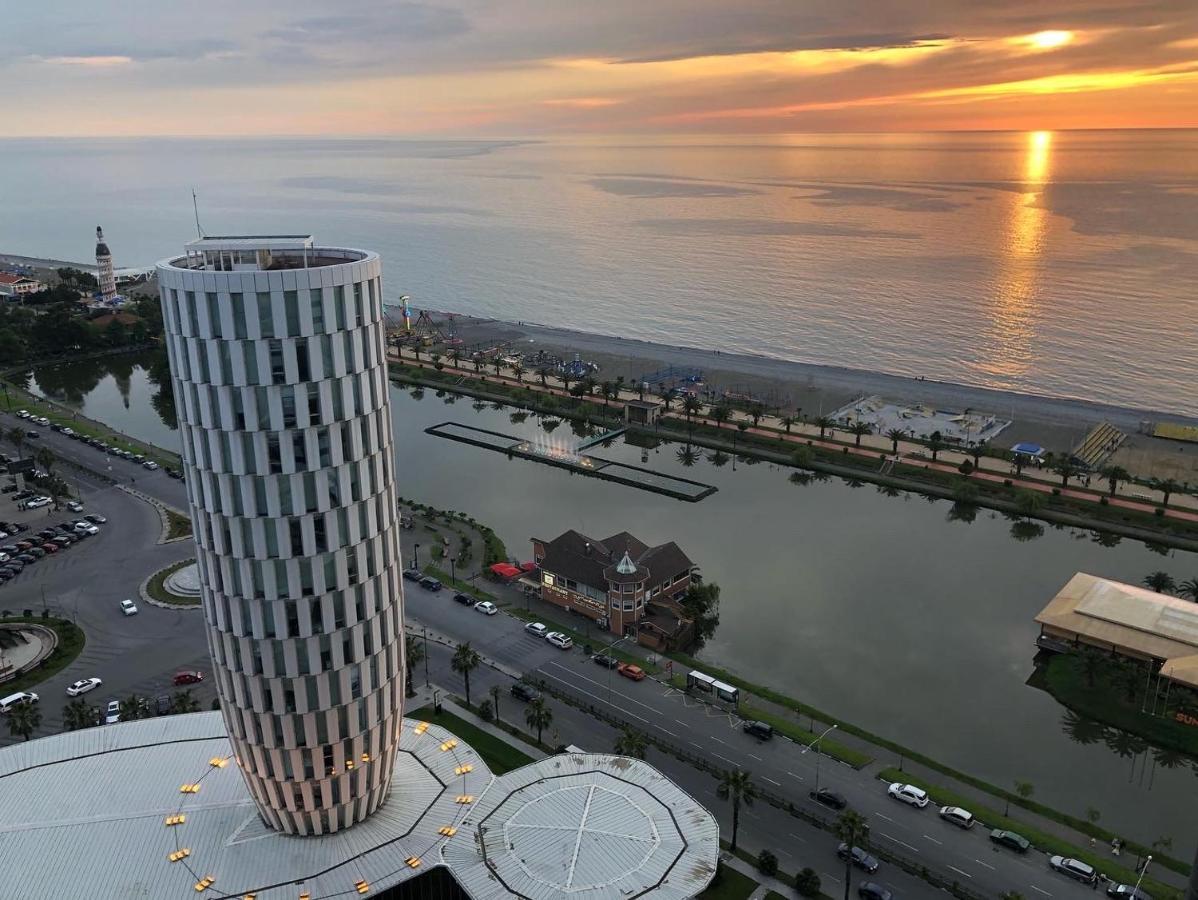 Black Sea VI Dari Apartments 巴统 外观 照片