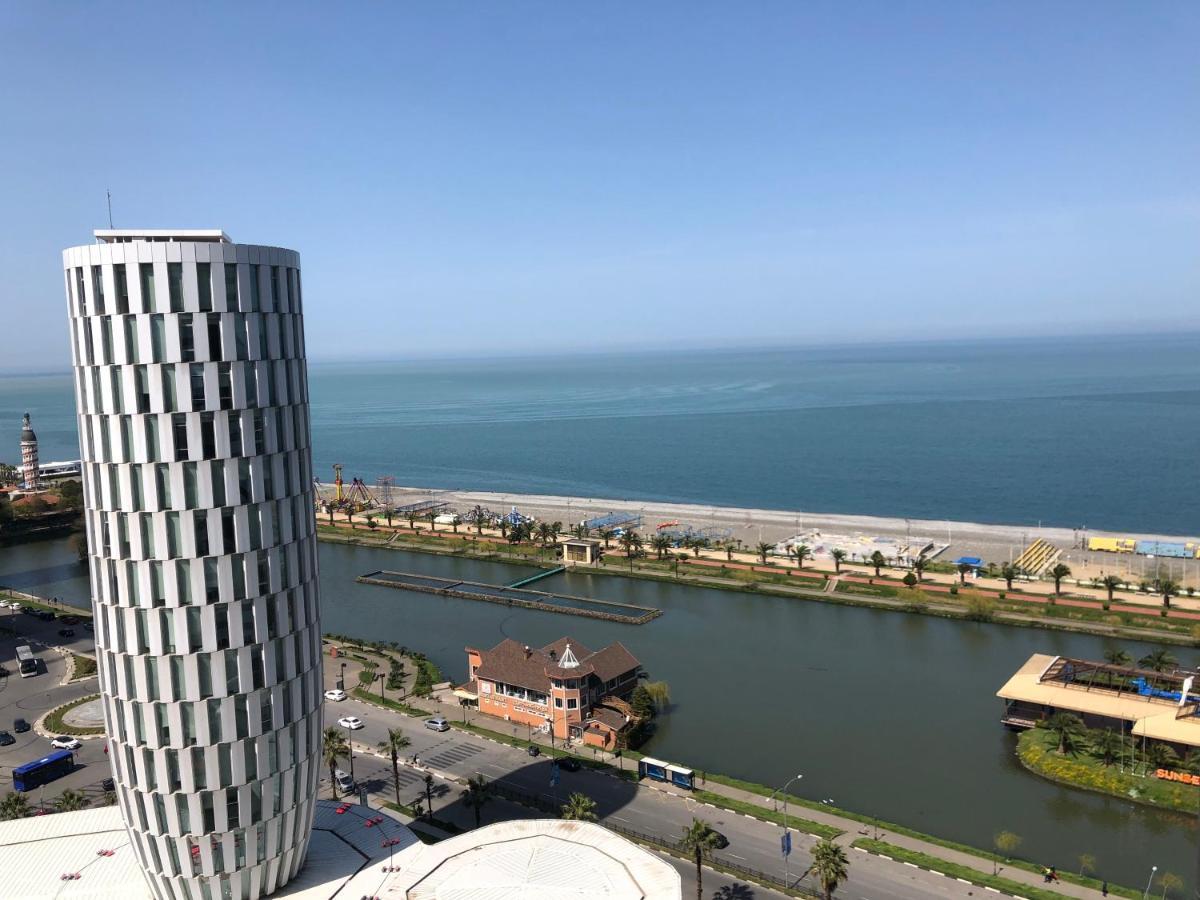 Black Sea VI Dari Apartments 巴统 外观 照片