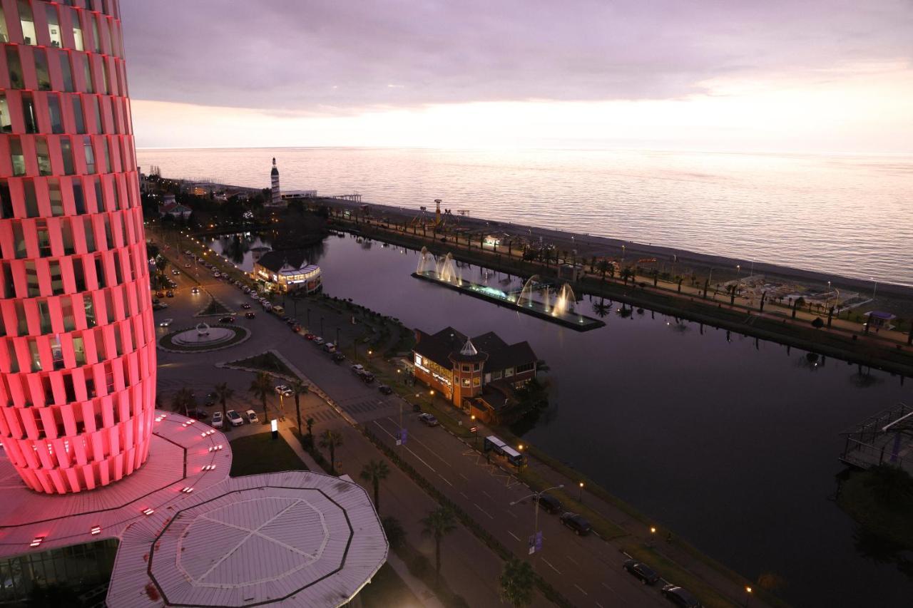 Black Sea VI Dari Apartments 巴统 外观 照片
