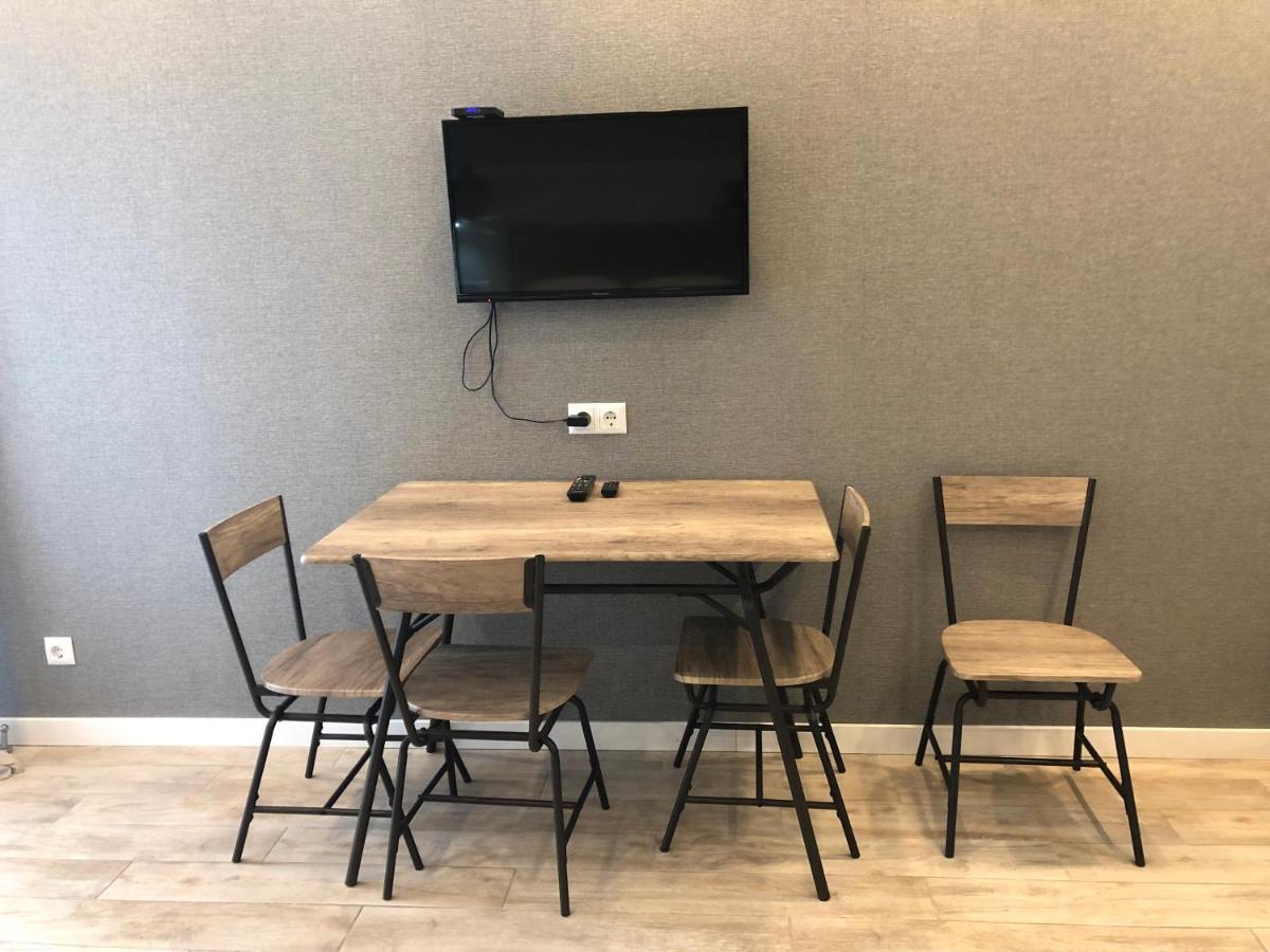 Black Sea VI Dari Apartments 巴统 外观 照片
